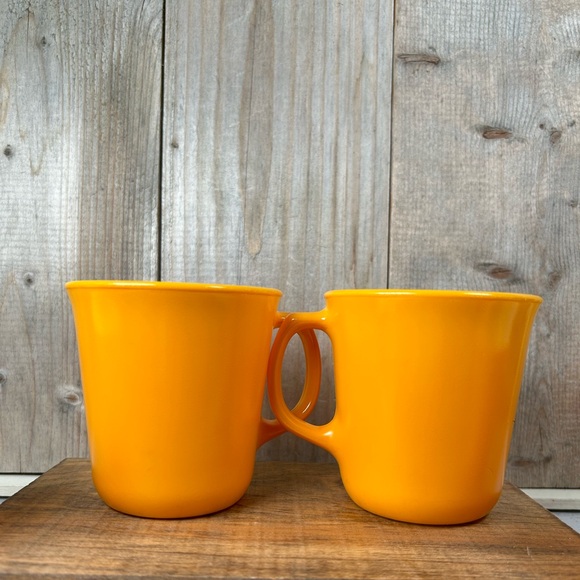 Vintage Corning Set of 4 Mugs - Picture 11 of 16